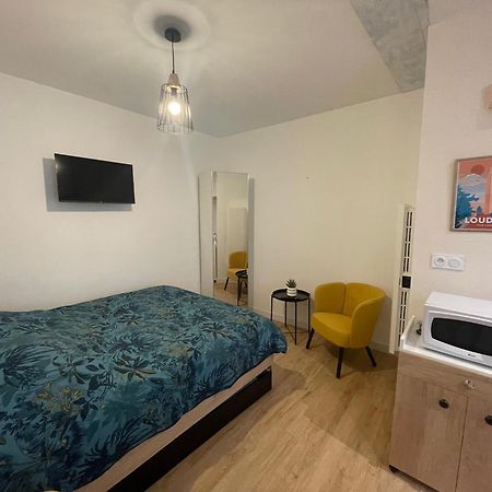 Appartement Le Logis De Lyla à Loudun Extérieur photo